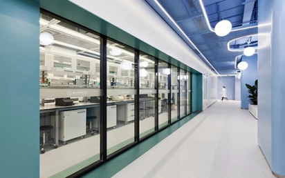 5G时代医学实验室设计要求及建设标准：构建安全与智能的科研堡垒